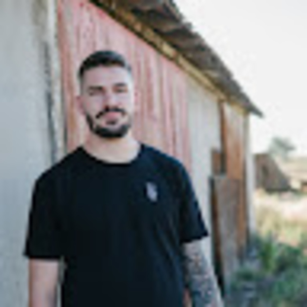 Meet your Posher, Wyatt